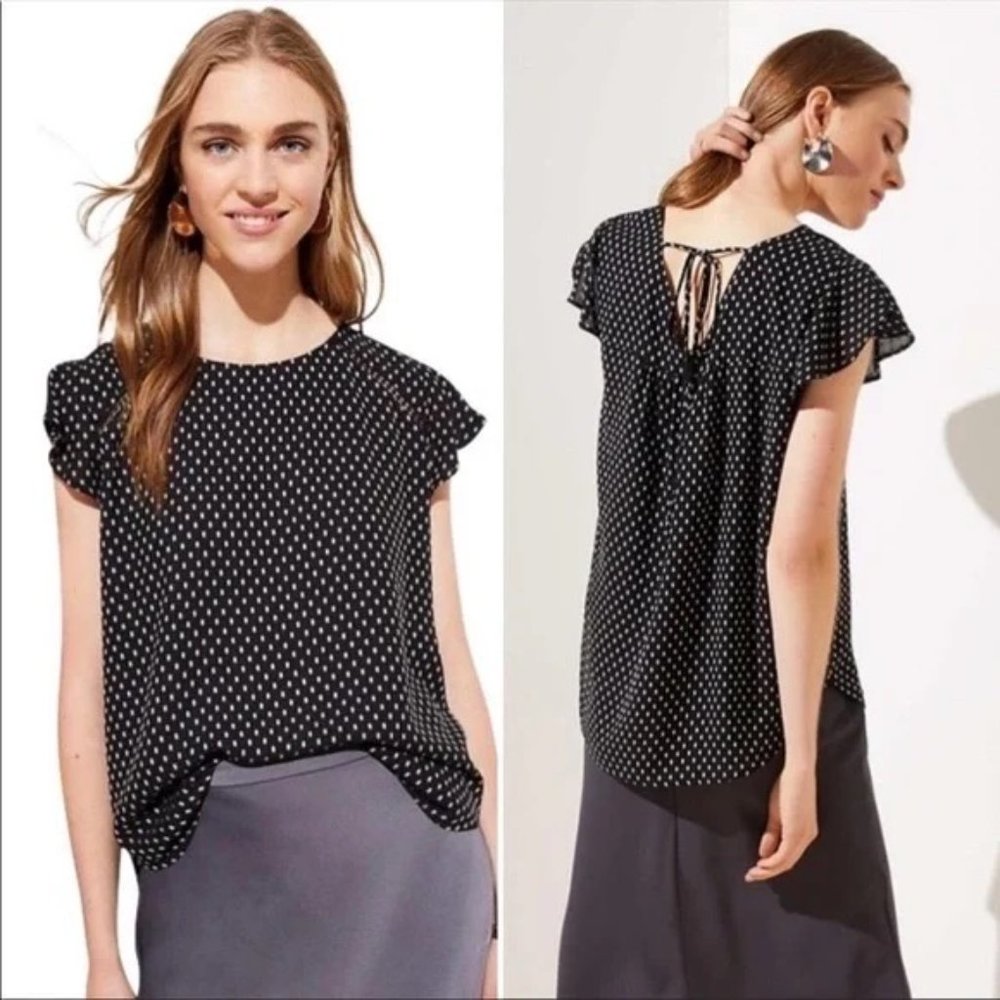 EUC LOFT Plus Black and White Dotted Tie Back Flutter Top 20